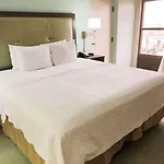 Hotel Hampton & Nashville-airport 3*
