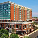 Hilton Garden Downtown Convention Center Hotel