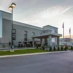 Quality Suites Nashville Airport