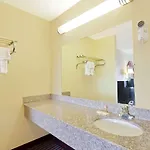 Days By Wyndham Downtown-nashville West Trinity Lane Nashville