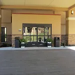 Best Western Plus Sunrise Inn