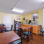 Hotel Americas Value Inn-nashville/airport South