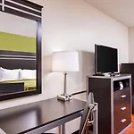 Hotel Americas Value Inn-nashville/airport South Nashville