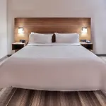 Hotel Express & - Metrocenter Downtown By Ihg Nashville