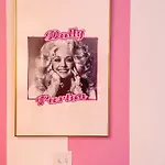 Dolly's Delight - Boutique Bliss Mins From Broadway Holiday home *