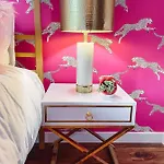 Dolly's Delight - Boutique Bliss Mins From Broadway Holiday home Nashville