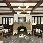 The Howe House Nashville