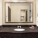 Luxe Hotel
