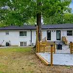 East Nashville Nook Best Of Both Worlds