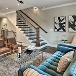 Tasteful Nashville Townhome Less Than 2 Miles To Music Row