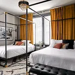 Moody Luxe Penthouse In The Heart Of 12Th South!