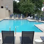 Apartment Heart Of Downtown/walk To Broadway & The Action/bars/music Venues/honky Tonks! *