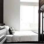 Apartment 5 Points Retreat In East Walk To Restaurants Bars And Music