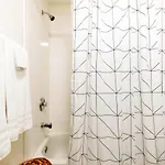 Relax In Style Near The Heart Of Music Nashville