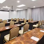Radisson Airport Hotel