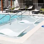Doubletree By Hilton Airport Hotel 3*