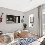 Myrtle D Holiday home *