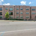 Chic And Cozy Designer 3 Miles To Downtown