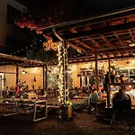 Chic East Nash - Walk To Restaurants Bars And Music Apartment Nashville