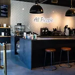 Trendy Spacious Condo, Walk To Coffee And Restaurants Apartment Nashville