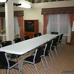 Country & By Radisson, Airport East, Tn Hotel