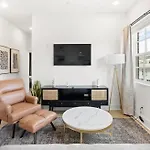 Near Downtown Broadway & Stadium - Free Parking *