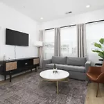 Near Downtown Broadway & Stadium - Free Parking