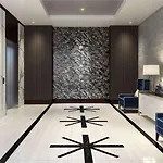 Hilton Bna Airport Terminal 4*
