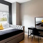 Star Retreat Townhome With Garage 3 Miles To Downtown Holiday home Nashville