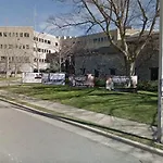 Home To The Stars On Music Row With Pool And Free Parking