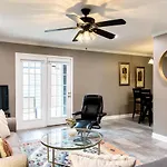 Downtown Condo, Walk To Broadway With Free Parking Nashville