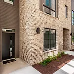 Brand New 4 Bedroom 4Bath Townhome With Amazing Rooftop!