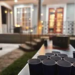 Stay Luxe In King Suite W Fire Pit Fun & Games