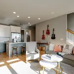 - 970 B Youngs Ln *