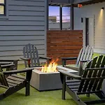 Cozysuites Musicrow Astonishing Sdo With Free Parking 08