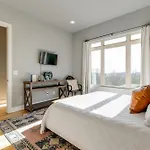 - 970 B Youngs Ln Holiday home *
