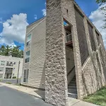 Walk To Broadway Riverfront Condo With Pool