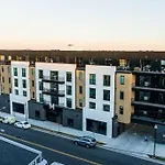 Dt Nashville Walk To Broadway 2 Bedrooms Sleeps 8