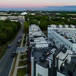 Rooftop Skyline Views Dt Nash Sleeps 12