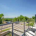 Holiday home Luxury Four-story Home, Rooftop Deck With Views, Pingpong! Sleeps 12!