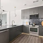 The Sobro - 6 Beds & 6 Blocks To Broadway *