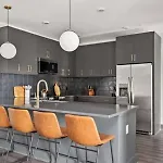 The Sobro - 6 Beds & 6 Blocks To Broadway