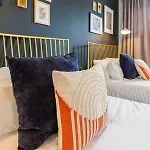 Belmont Music Row 4 Bed, Rooftop, 10 Minutes To Dt, 24 Hour Hospitality Team, Perfect For Groups, 7 Miles To Airport Holiday home Nashville