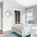 Holiday home Spacious Dog Friendly 3 Bedroom Townhome, Grill, Patio 3 Blocks To Grocer, 5 Mins To 5 Points, 15 Mins To Broadway, 24 Hour Hospitality Team, Perfect For Families