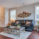 Modern 3 King Belmont Retreat With 2 Living Walk To Belmont & Vanderbilt Near Music Row The Gulch & 12th South 2 Miles To Broadway Large Dining Table Smart Tvs Parking 24 Hr Hospitality Holiday home *