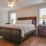 Modern 3 King Belmont Retreat With 2 Living Walk To Belmont & Vanderbilt Near Music Row The Gulch & 12th South 2 Miles To Broadway Large Dining Table Smart Tvs Parking 24 Hr Hospitality Nashville