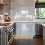 Skyline View Mansion, Hot Tub, Close To Downtown, Less Than 10 Mins To 5 Points And Broadway, 3 Spacious Suites, Workspace, Garage Spaces And Ample Parking, 24 Hr Hospitality *