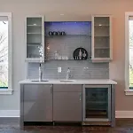 Skyline View Mansion, Hot Tub, Close To Downtown, Less Than 10 Mins To 5 Points And Broadway, 3 Spacious Suites, Workspace, Garage Spaces And Ample Parking, 24 Hr Hospitality Holiday home Nashville