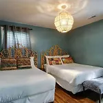 1-story Home, Fenced Yard, Grill, Firepit, Parking, Sleeps 10, Pet-friendly, Smart Tvs, 10 Mins To Nissan Stadium & Five Points, Cozy Bedrooms, Outdoor Fun, Perfect For Families & Groups Holiday home Nashville