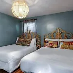 1-story Home, Fenced Yard, Grill, Firepit, Parking, Sleeps 10, Pet-friendly, Smart Tvs, 10 Mins To Nissan Stadium & Five Points, Cozy Bedrooms, Outdoor Fun, Perfect For Families & Groups * Nashville
